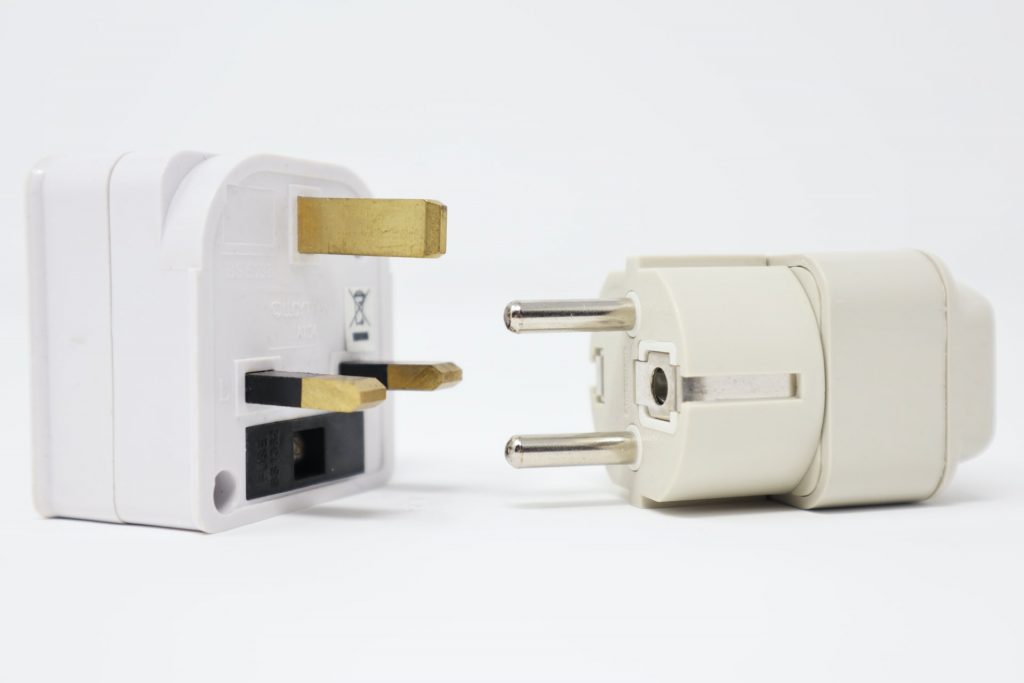 MULTI PLUG OUTLET WITH USB